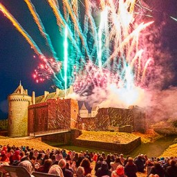 Remportez : des places pour le son et lumière “Arthur, roi de Bretagne” au Domaine de Suscinio